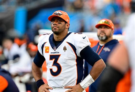 Kiszla vs. Gabriel: Should the Broncos move on from Russell Wilson as their quarterback?